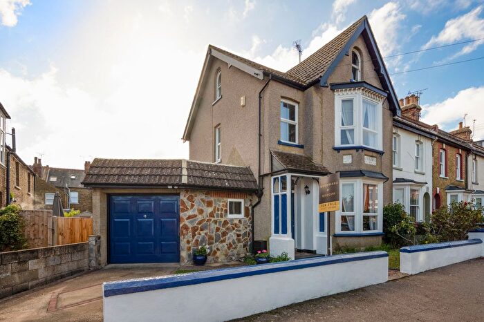 5 Bedroom End Of Terrace House For Sale In South Road, Herne Bay, CT6