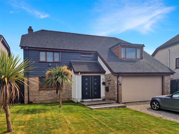 4 Bedroom Detached House For Sale In Carriage Parc, Goonhavern, Truro, TR4