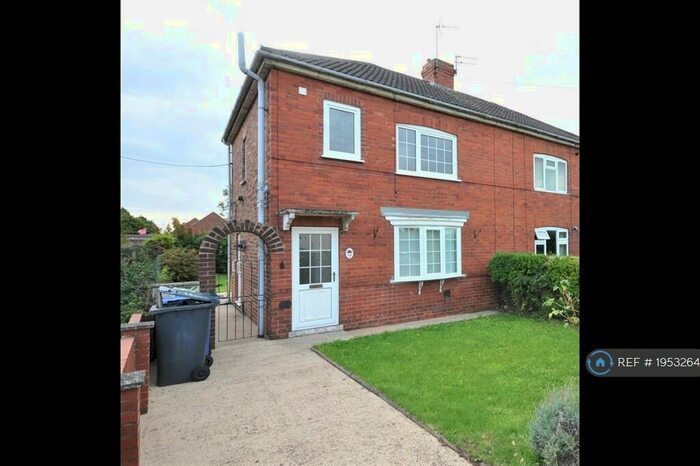 3 Bedroom Semi-Detached House To Rent In Miller Lane, Thorne, Doncaster, DN8