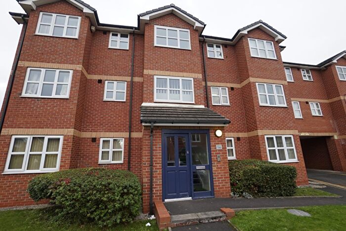 2 Bedroom Flat To Rent In Jubilee Court, Grimshaw Street, Golborne, Warrington, WA3