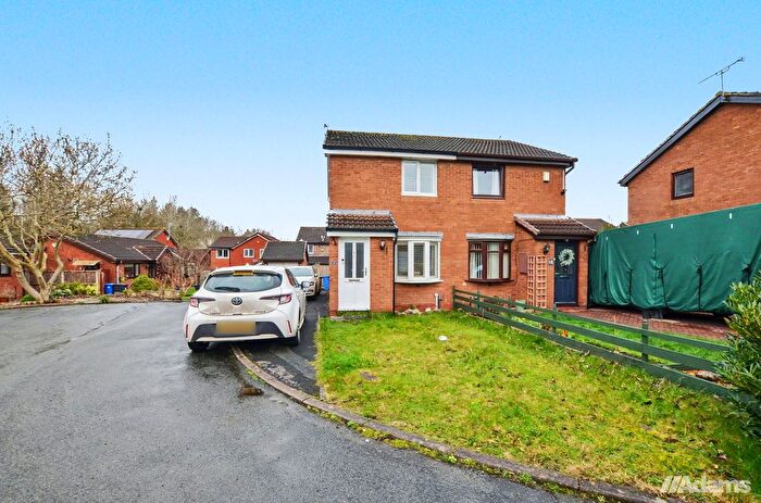 2 Bedroom Semi Detached House For Sale In Aldersey Close, Runcorn, WA7