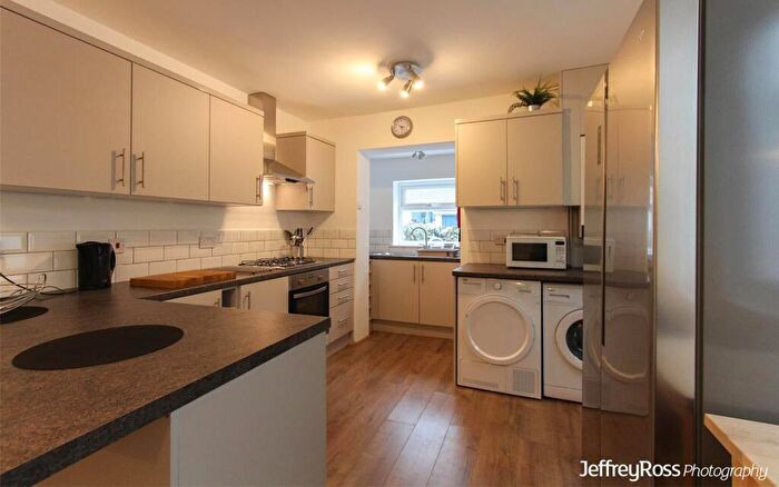 5 Bedroom Private Halls To Rent In Alfred Street, Roath, CF24