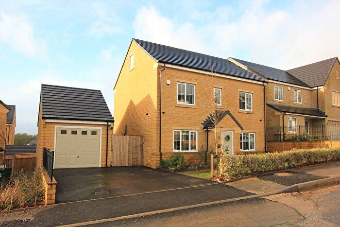 5 Bedroom Detached House For Sale In Whernside Road, Spencer Grange, Skipton, BD23