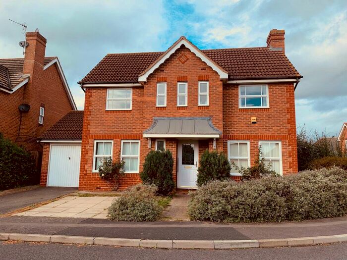 3 Bedroom Detached House To Rent In Willow Holt, Hampton Hargate, Peterborough, PE7