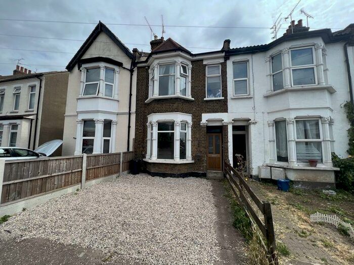2 Bedroom Ground Flat To Rent In Sutton Road, Southend-On-Sea, SS2