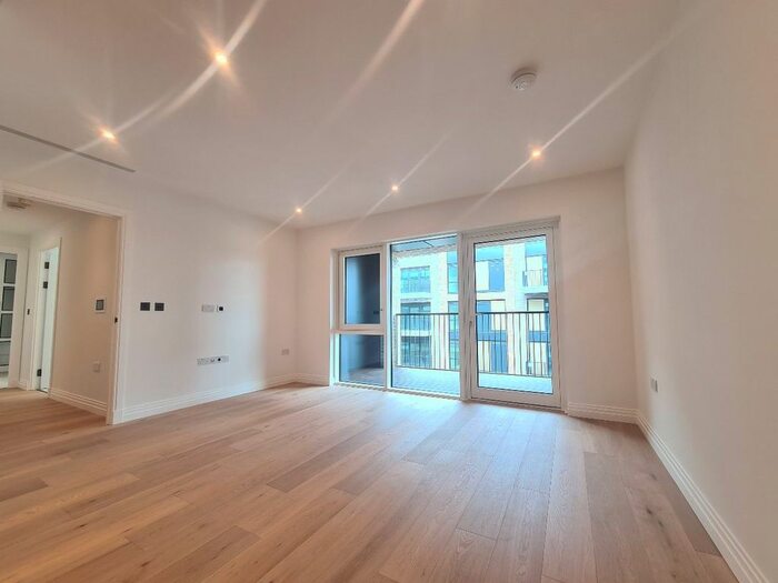 2 Bedroom Flat To Rent In Westwood Building, Lockgate Road, London, SW6