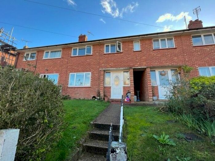 3 Bedroom Terraced House To Rent In Barley Ponds Close, Ware, SG12