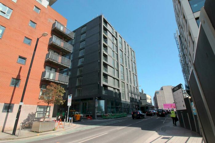 2 Bedroom Apartment To Rent In Dyche Street, Manchester, M4