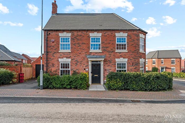 4 Bedroom Detached House For Sale In Usherwood Way, Hugglescote, LE67