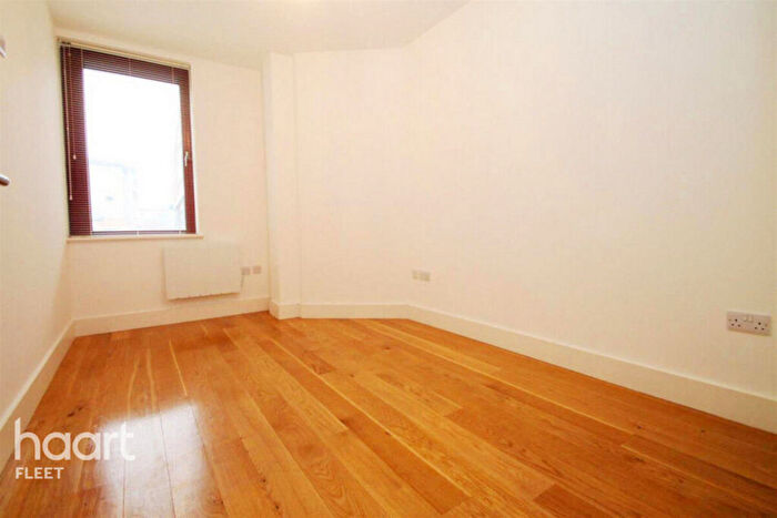 1 Bedroom Apartment To Rent In Victoria Road, Farnborough, GU14