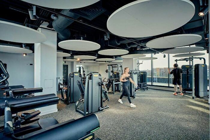 1 Bedroom Flat To Rent In Mustard Wharf At Tower Works, Industrial Collection, LS1