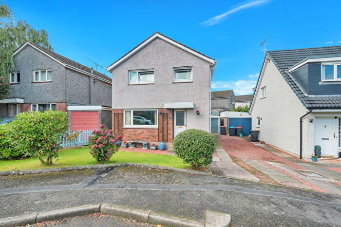 3 Bedroom Detached House For Sale In Kirkland Road, Dumfries, DG1
