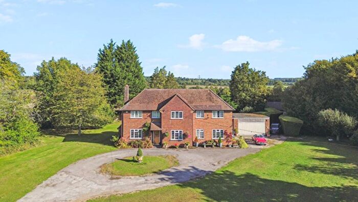 4 Bedroom Detached House For Sale In Coleshill Lane, Winchmore Hill, Amersham, HP7