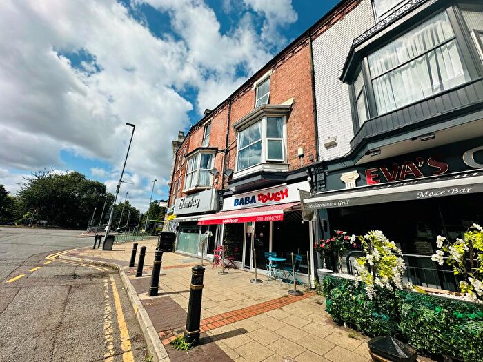 3 Bedroom Flat To Rent In Radcliffe Road, Nottingham, NG2