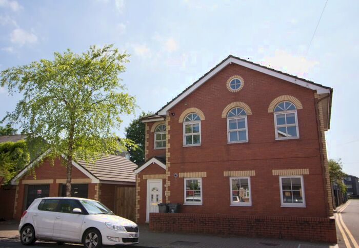 1 Bedroom Flat To Rent In Partridge Road, Roath, Cardiff, South Glamorgan, CF24