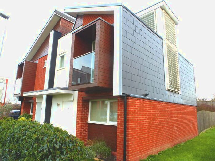 3 Bedroom House To Rent In Papworth Close, Newport Pagnell, MK16