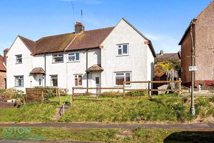 5 Bedroom Semi-Detached House To Rent In Hillside, Brighton, BN2