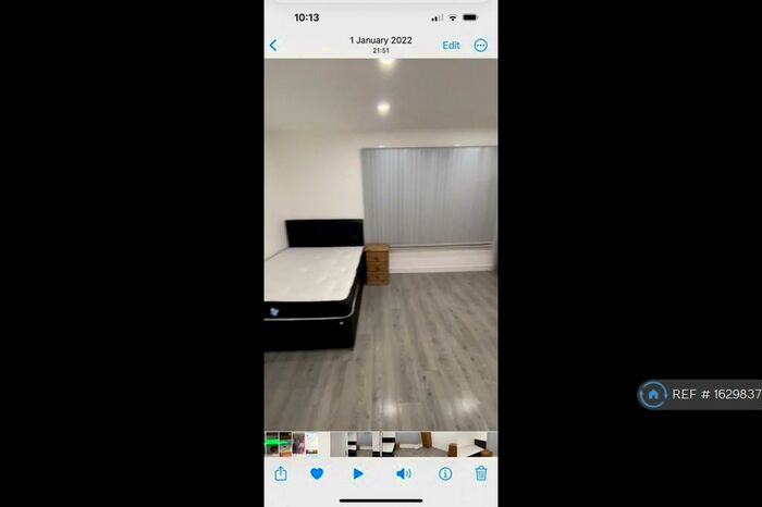 Studio To Rent In Pershore Road, Selly Park, Birmingham, B29