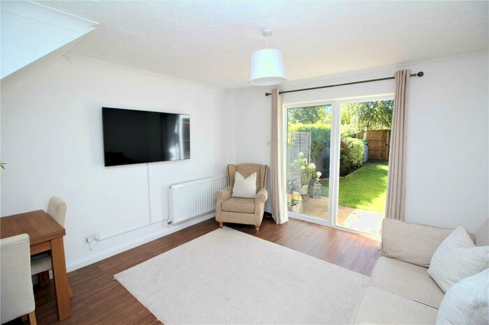 2 Bedroom Terraced House To Rent In Carpenter Close, CM12