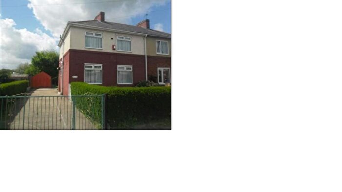 3 Bedroom Semi-Detached House To Rent In Park Avenue, Brierley, S72