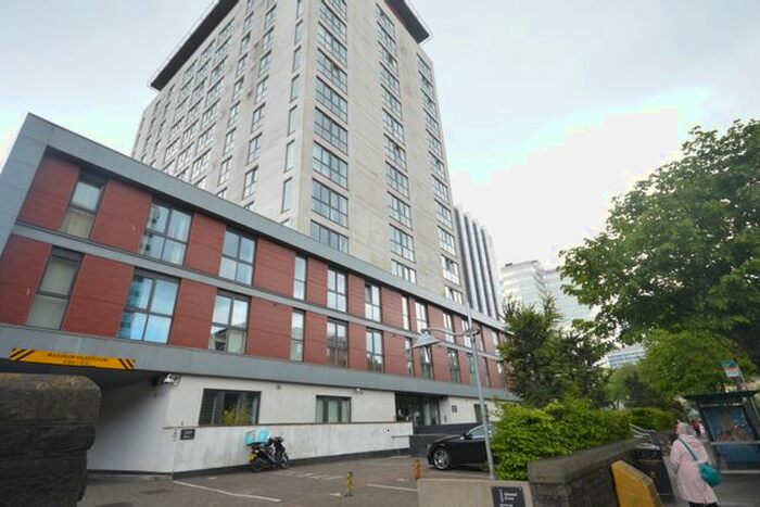 2 Bedroom Flat To Rent In Admiral House, Newport Road, Cardiff, CF24