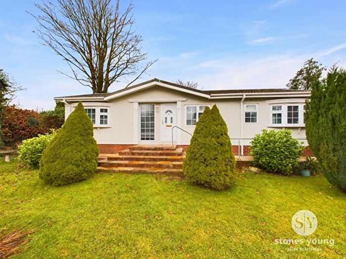 2 Bedroom Park Home For Sale In Yew Gardens, Shireburn Caravan Park, Edisford Road, Waddington, BB7