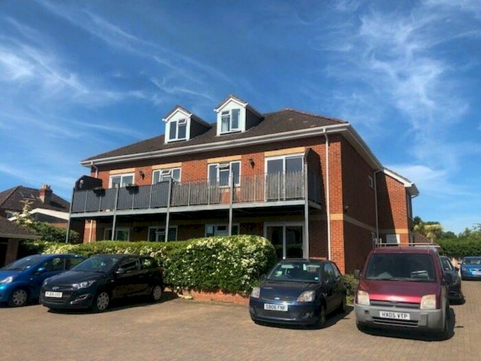1 Bedroom Flat To Rent In Harrison Road, Southampton, SO17