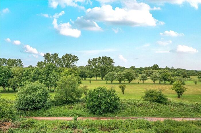 1 Bedroom Apartment For Sale In Forest View, London, E4