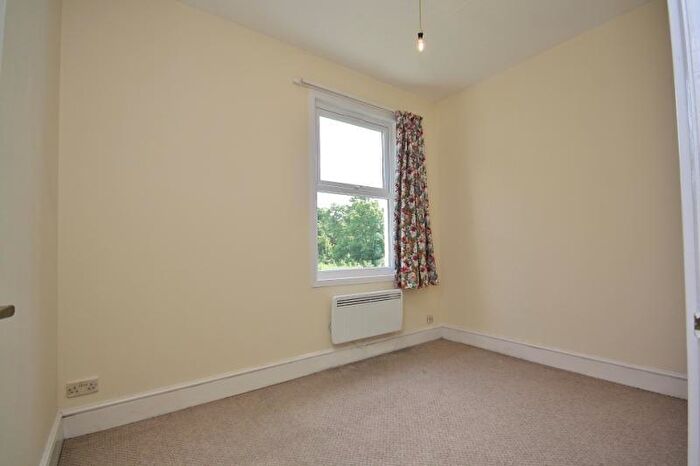 2 Bedroom Apartment To Rent In London Road, Guildford, Surrey, GU1