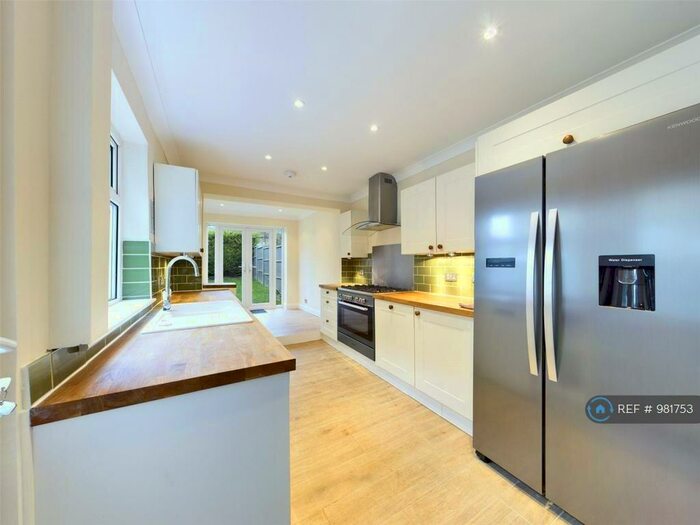 3 Bedroom End Of Terrace House To Rent In Florence Road, Maidstone, ME16