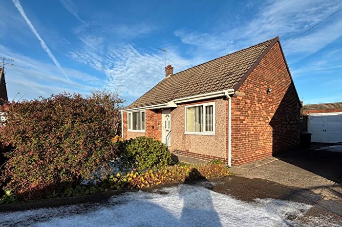 2 Bedroom Detached Bungalow For Sale In Dilston Close, Shiremoor, Newcastle Upon Tyne, NE27