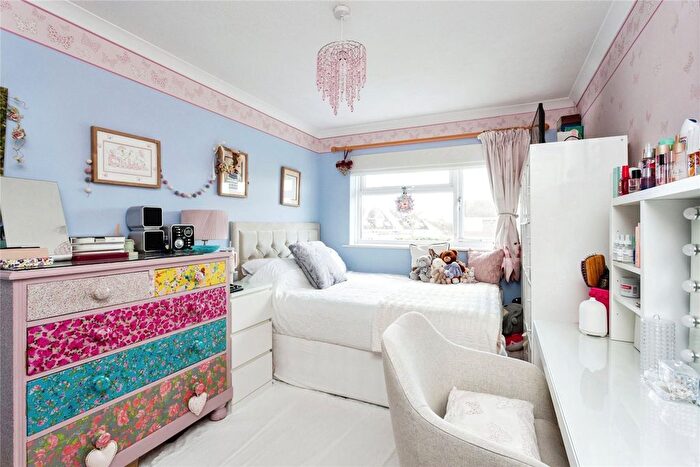 5 Bedroom Detached House For Sale In Le Temple Road, Paddock Wood, Tonbridge, Kent, TN12