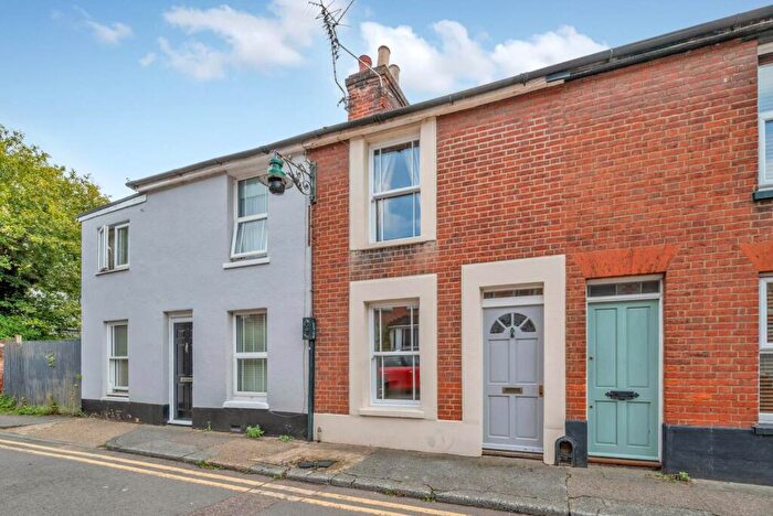 2 Bedroom Terraced House For Sale In Lansdown Road, Canterbury, CT1