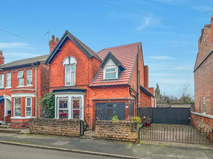 3 Bedroom Detached House For Sale In Dale Avenue, Long Eaton, Nottingham, Nottinghamshire, NG10