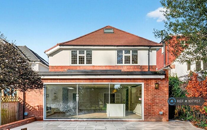 5 Bedroom Detached House To Rent In Evelyn Avenue, Ruislip, HA4