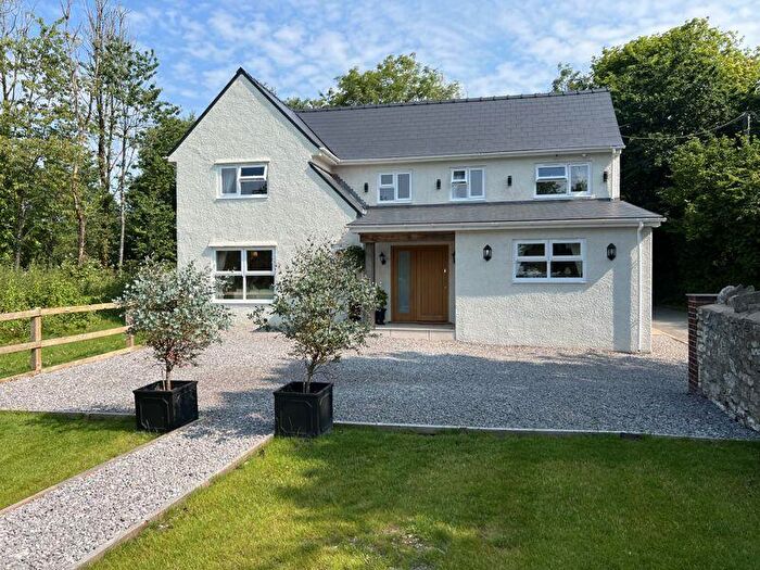 3 Bedroom Detached House For Sale In Pen Y Waun, Heol Y March, Welsh St Donats, The Vale Of Glamorgan, CF5