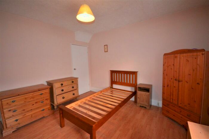 2 Bedroom End Of Terrace House To Rent In Mwrog Street, Ruthin, LL15