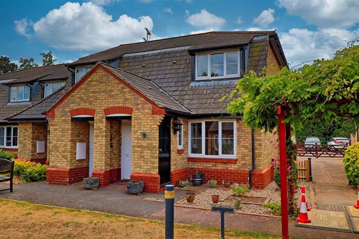 2 Bedroom End Of Terrace House For Sale In Fullers Close, Kelvedon, CO5