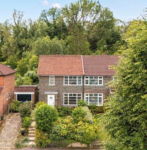 3 Bedroom Semi Detached House For Sale In Ingleboro Drive, Purley, CR8