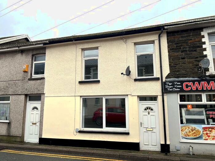 3 Bedroom Terraced House To Rent In Newport Road, NP11