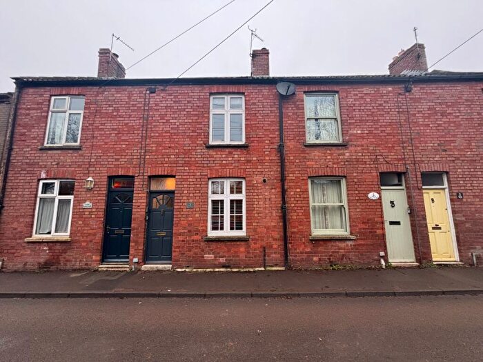 3 Bedroom Terraced House To Rent In Silver Street, Wells, BA5