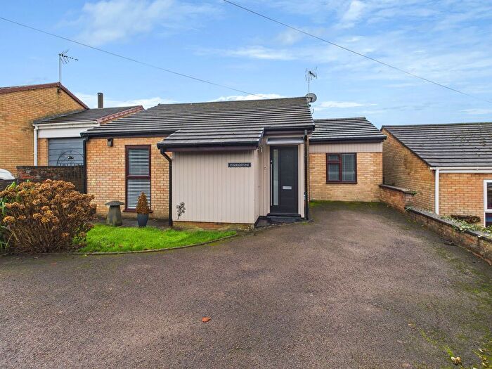 3 Bedroom Bungalow For Sale In Pillowell Road, Whitecroft, Lydney, GL15