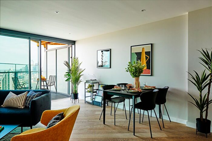 1 Bedroom Flat To Rent In Uncle Elephant And Castle, Churchyard Row, Elephant And Castle, SE11