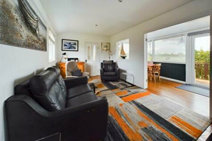 2 Bedroom Bungalow For Sale In The Willows, Upper Holme, Off Main Street, Zouch, Loughborough, Leicestershire, LE12