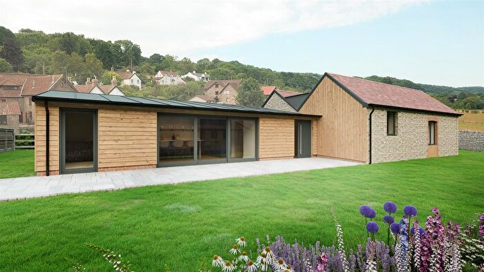 3 Bedroom Barn Conversion For Sale In Caswell Lane, Clapton In Gordano, Bristol, BS20
