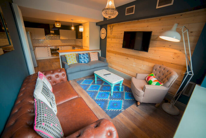 7 Bedroom Apartment To Rent In Apartment, Mary Morris House, Shire Oak Road, LS6