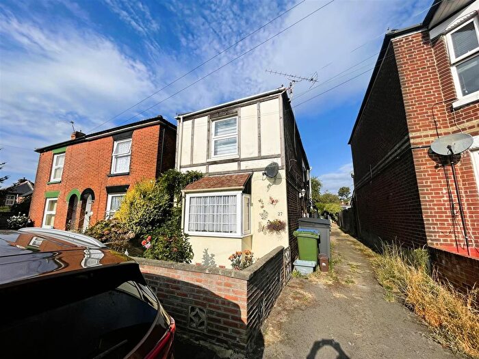 1 Bedroom Maisonette For Sale In Eastfield Road, St Denys, Southampton, SO17