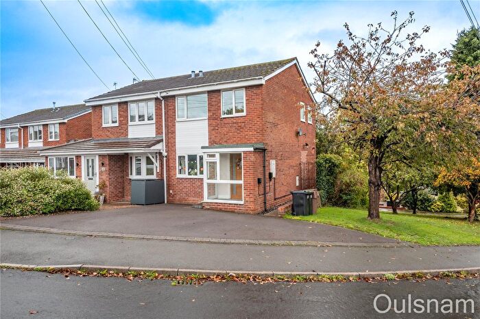 3 Bedroom Semi-Detached House For Sale In Cardinal Crescent, Bromsgrove, Worcestershire, B61