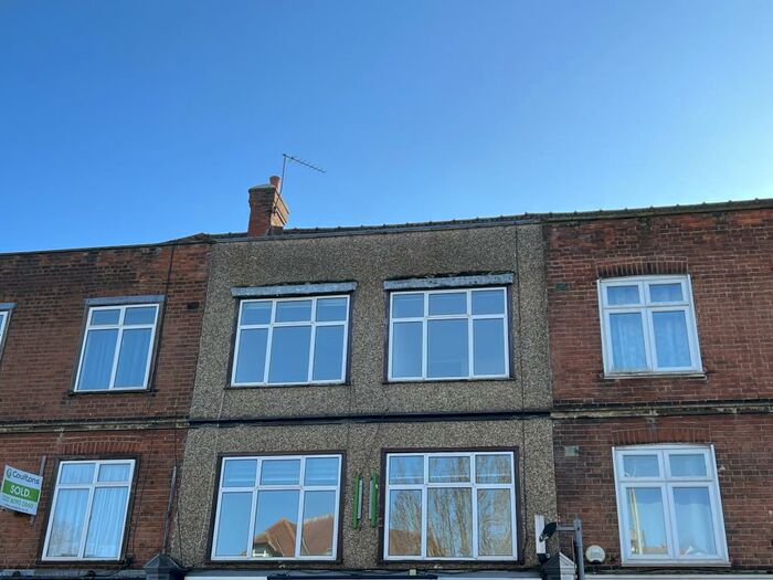 3 Bedroom Maisonette To Rent In Station Road, London, E4