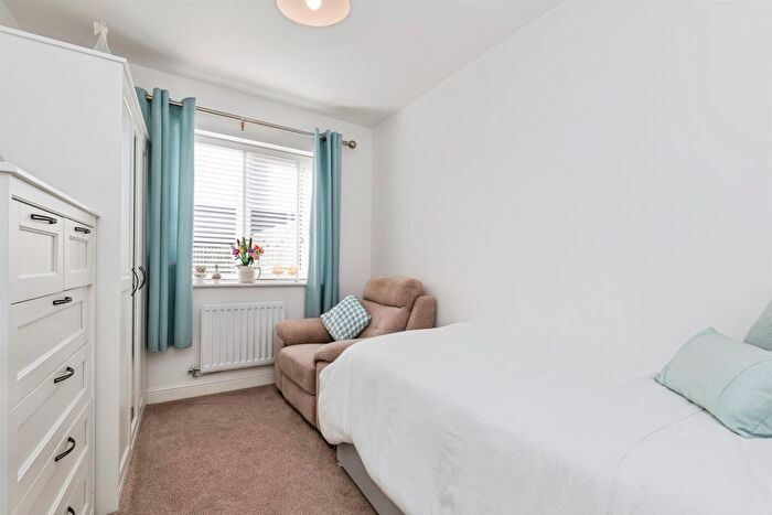 2 Bedroom Semi-detached Bungalow For Sale In Gregory Gardens, Hartlepool, TS25